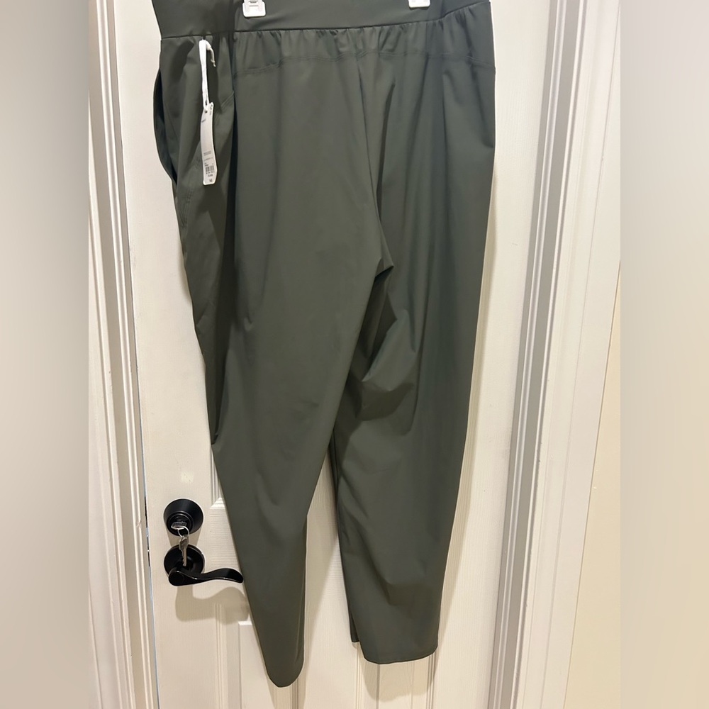 Stylus Olive Green Joggers NWT - Picture 7 of 7